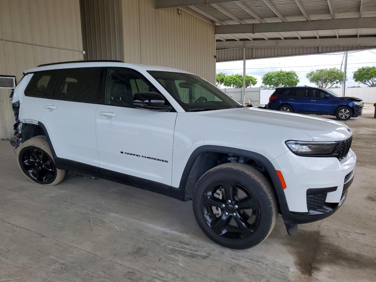 2024 JEEP GRAND CHEROKEE L LAREDO — снимка 4
