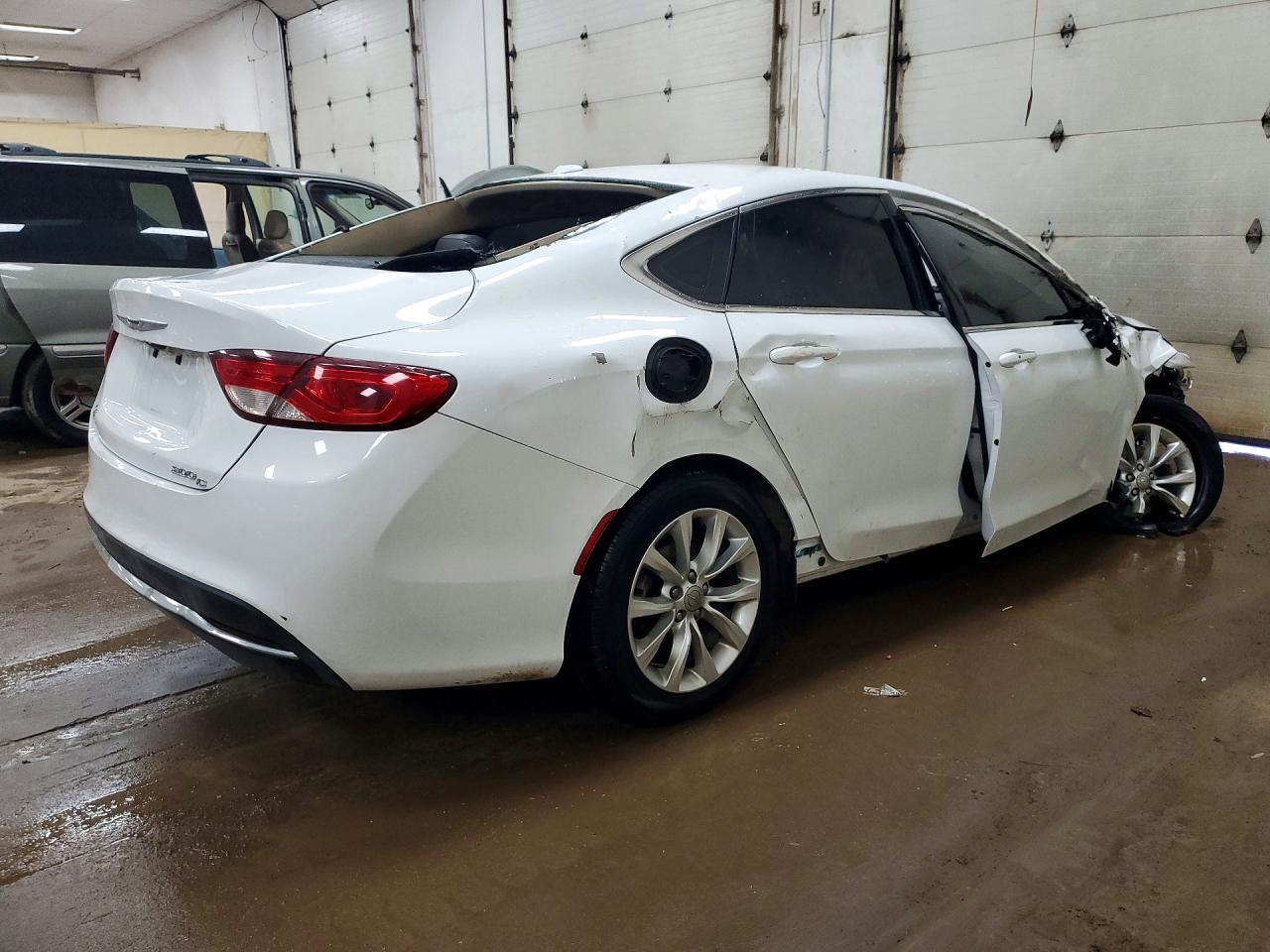 2015 CHRYSLER 200 C — снимка 3