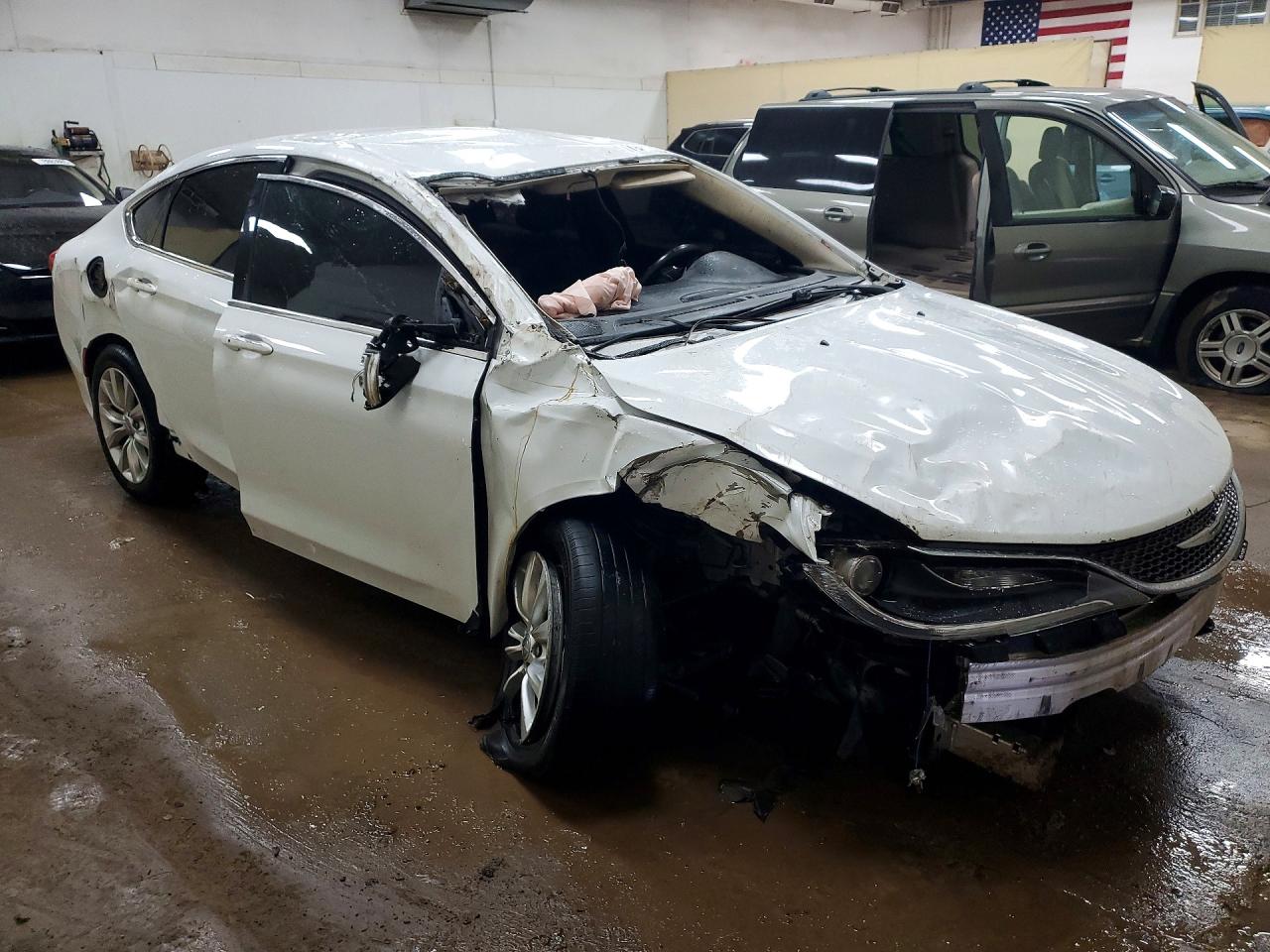 2015 CHRYSLER 200 C — снимка 4