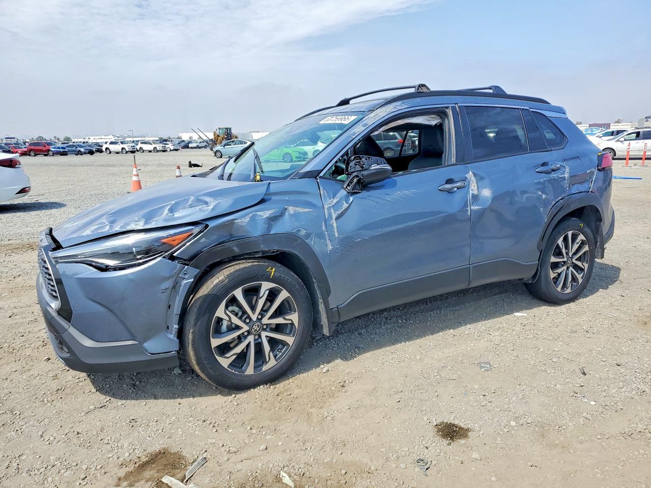 2024 TOYOTA COROLLA CROSS XLE