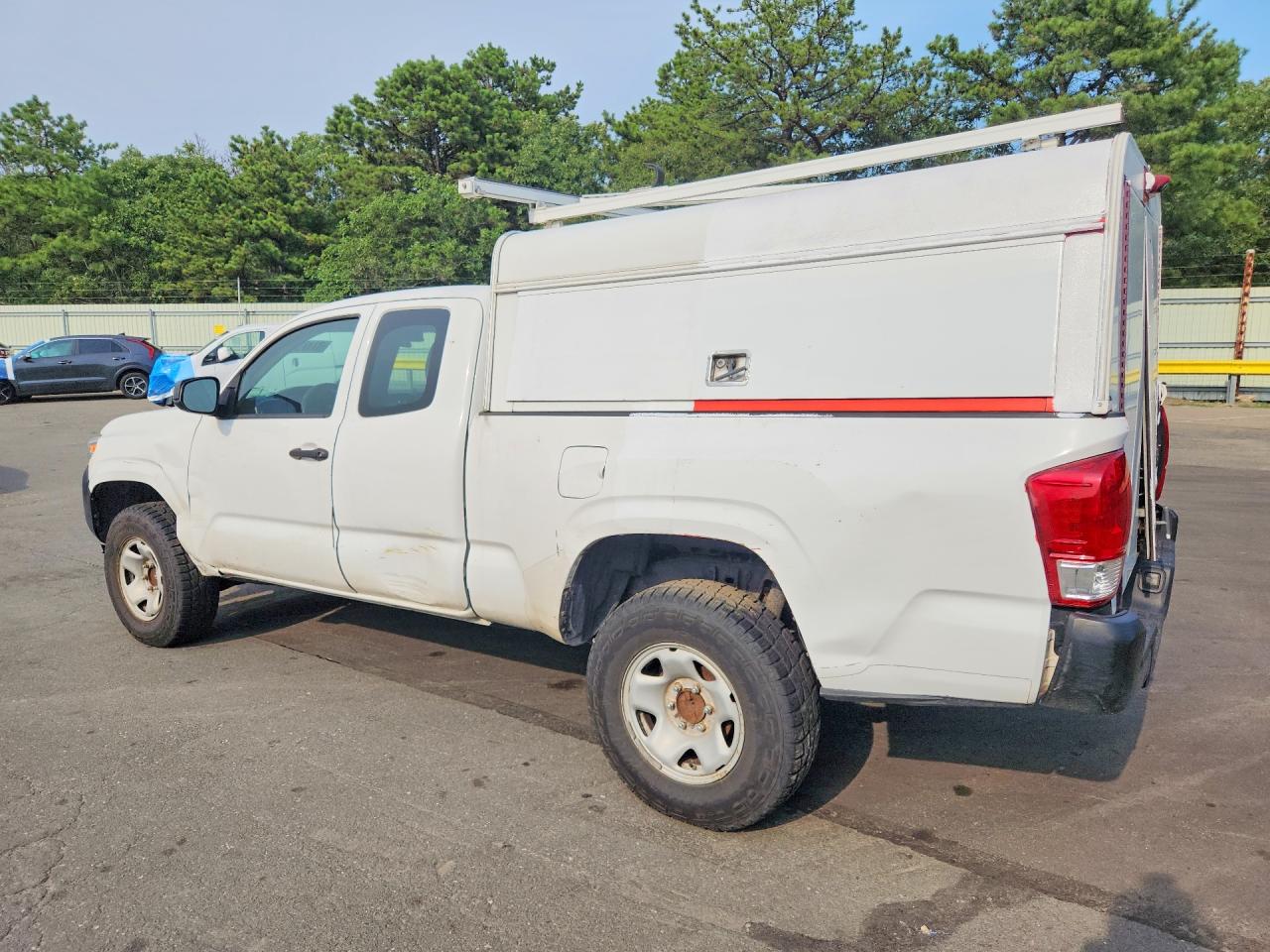 2016 TOYOTA TACOMA SR — снимка 2