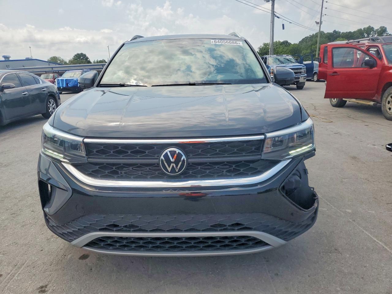 2023 VOLKSWAGEN TAOS SE — снимка 5