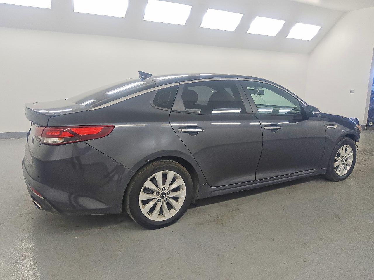 2018 KIA OPTIMA S — снимка 3