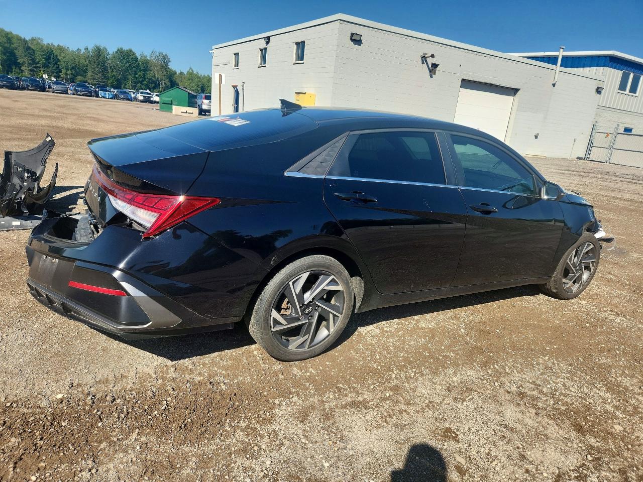2025 HYUNDAI ELANTRA LUXURY — снимка 3