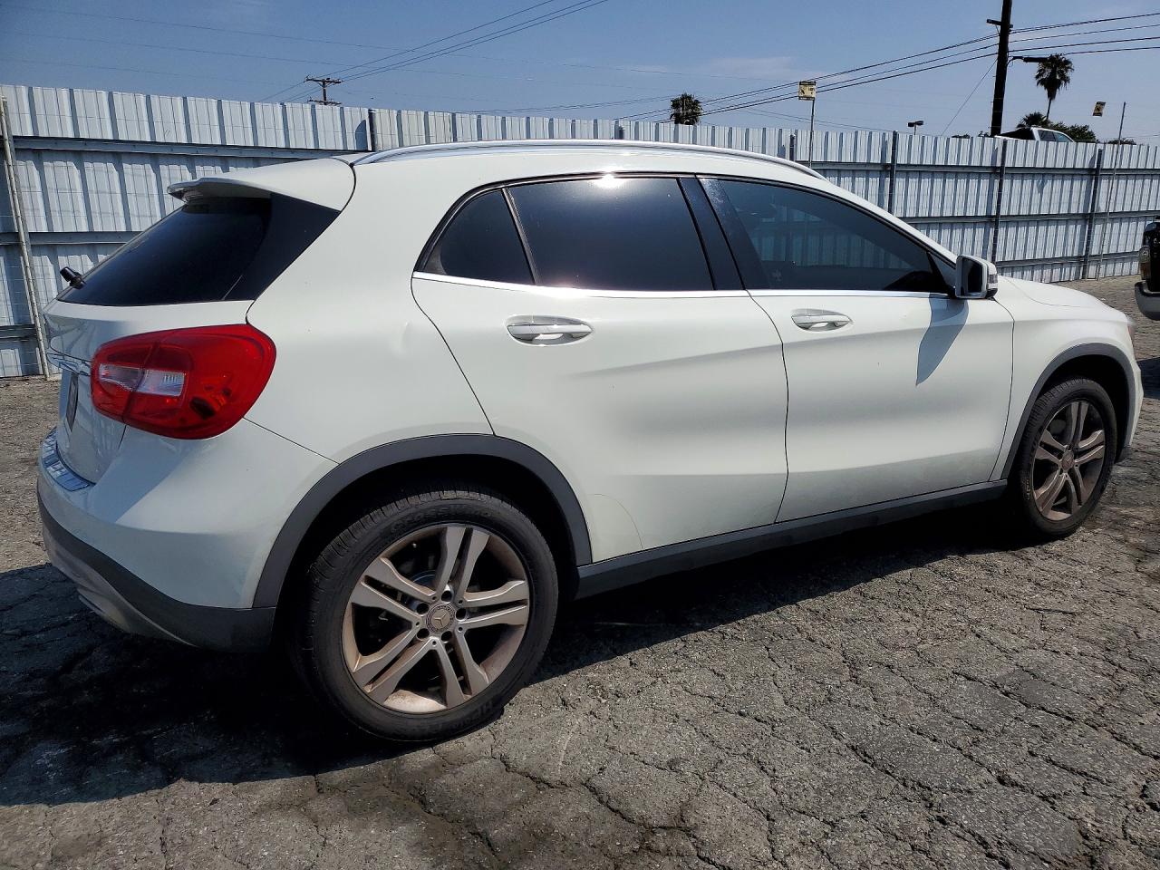 2017 MERCEDES-BENZ GLA 250 — снимка 3
