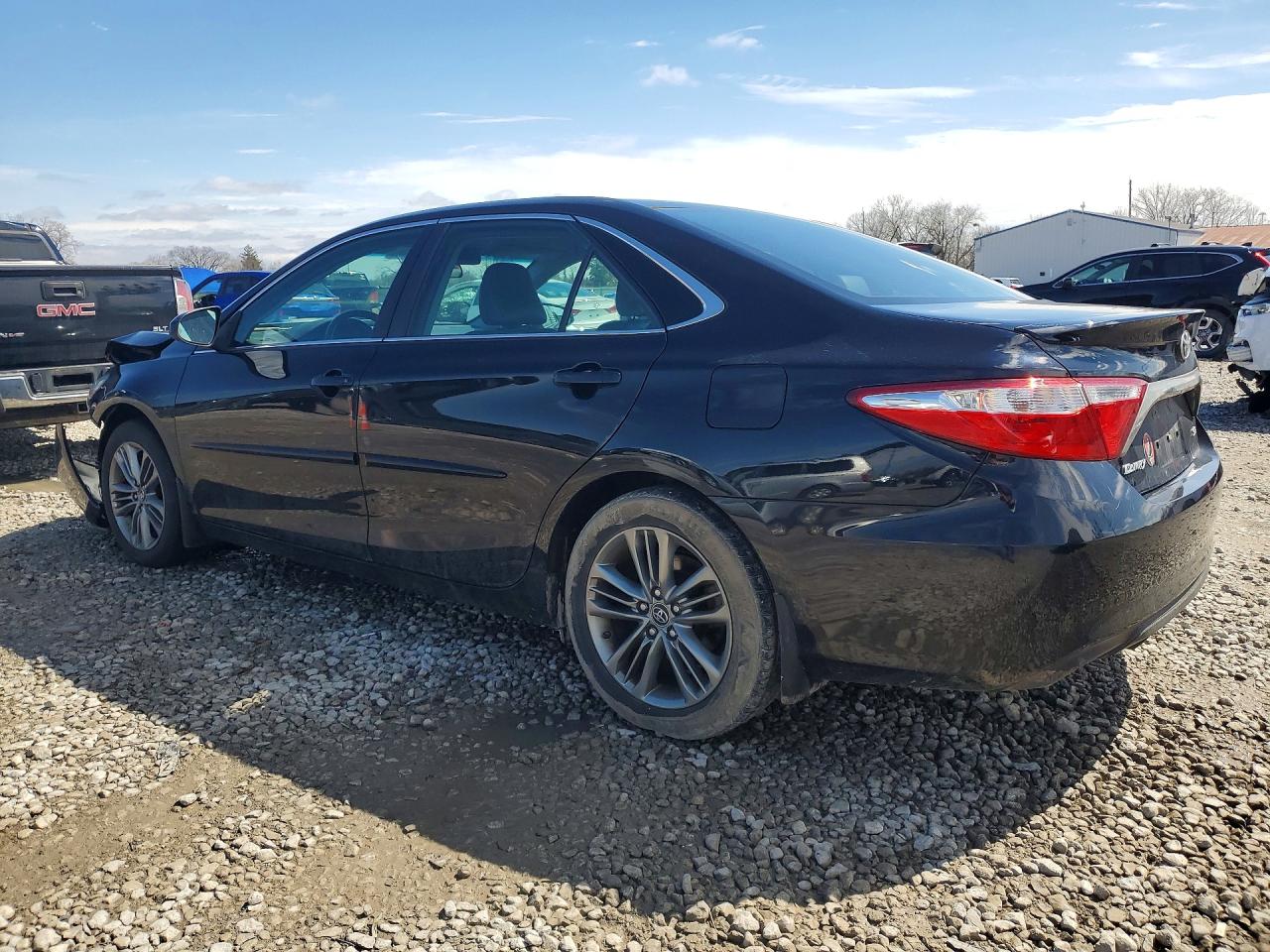 2017 TOYOTA CAMRY — снимка 2