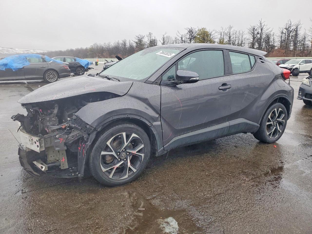 2019 TOYOTA C-HR XLE
