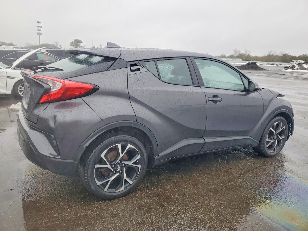 2019 TOYOTA C-HR XLE — снимка 3