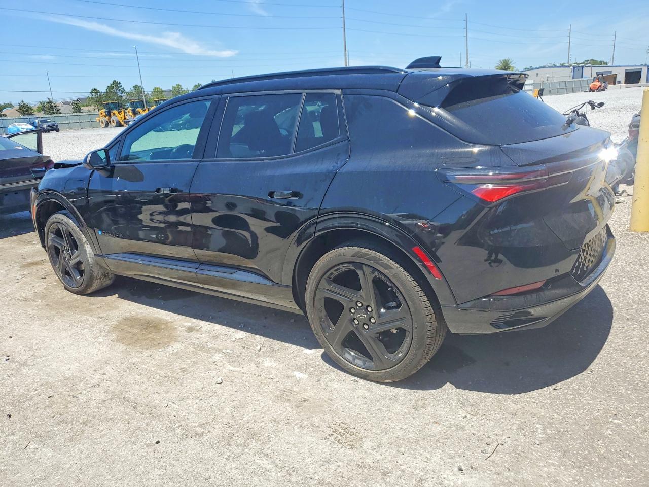 2025 CHEVROLET EQUINOX RS — снимка 2