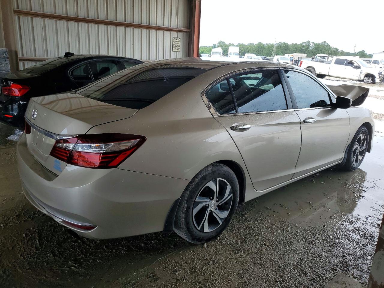 2016 HONDA ACCORD LX — снимка 3