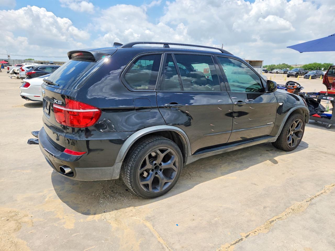 2013 BMW X5 XDRIVE35I — снимка 3