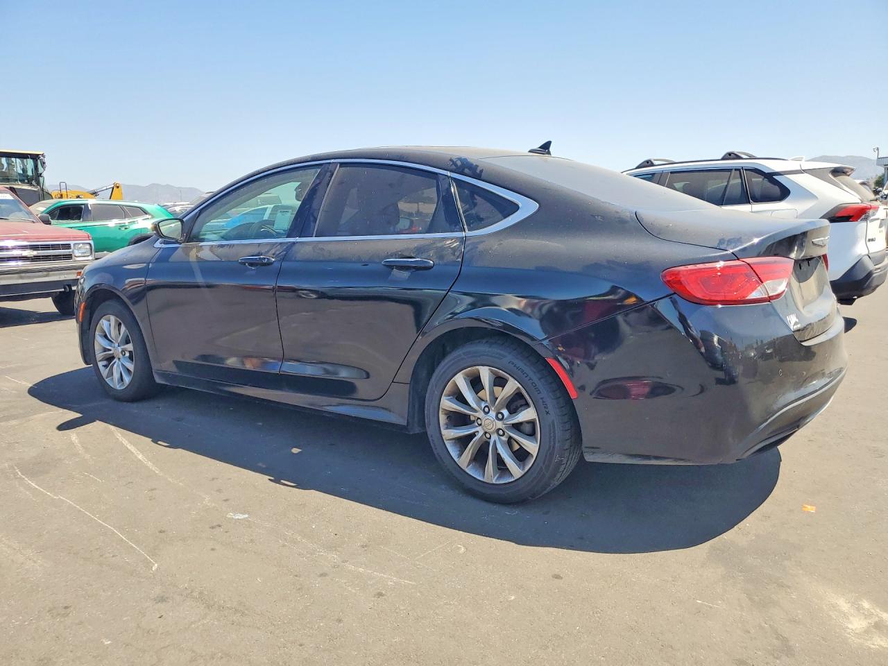 2015 CHRYSLER 200 C — снимка 2