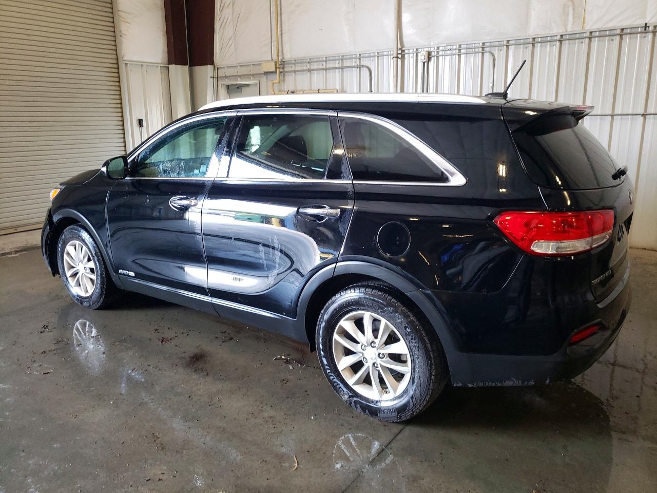 2017 KIA SORENTO LX V6 — снимка 2
