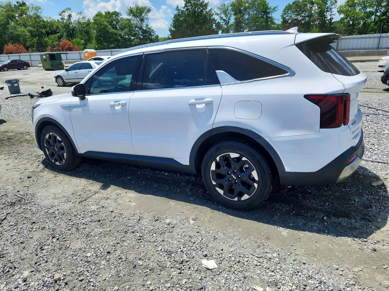 2025 KIA SORENTO S — снимка 2