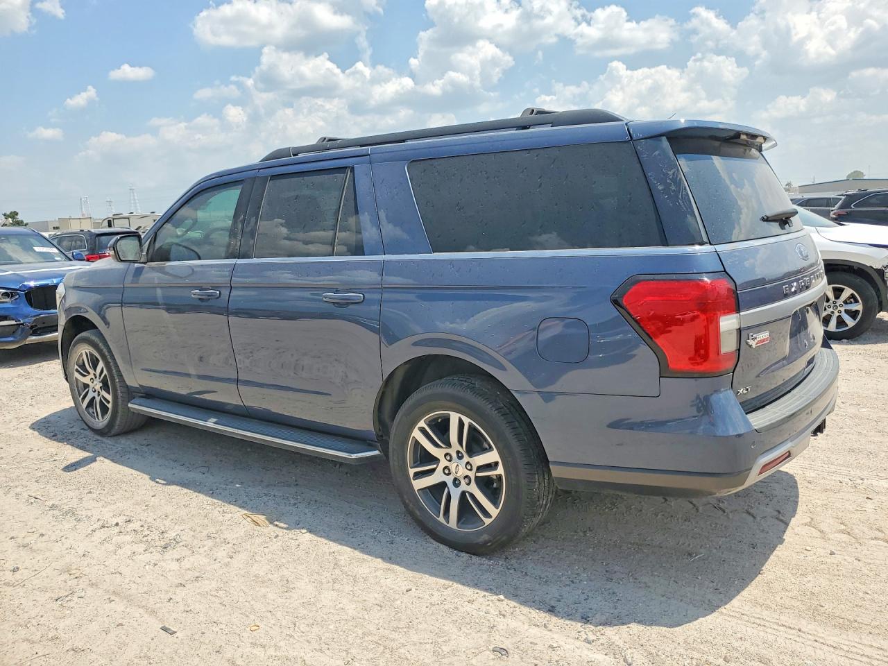 2022 FORD EXPEDITION MAX XLT — снимка 2
