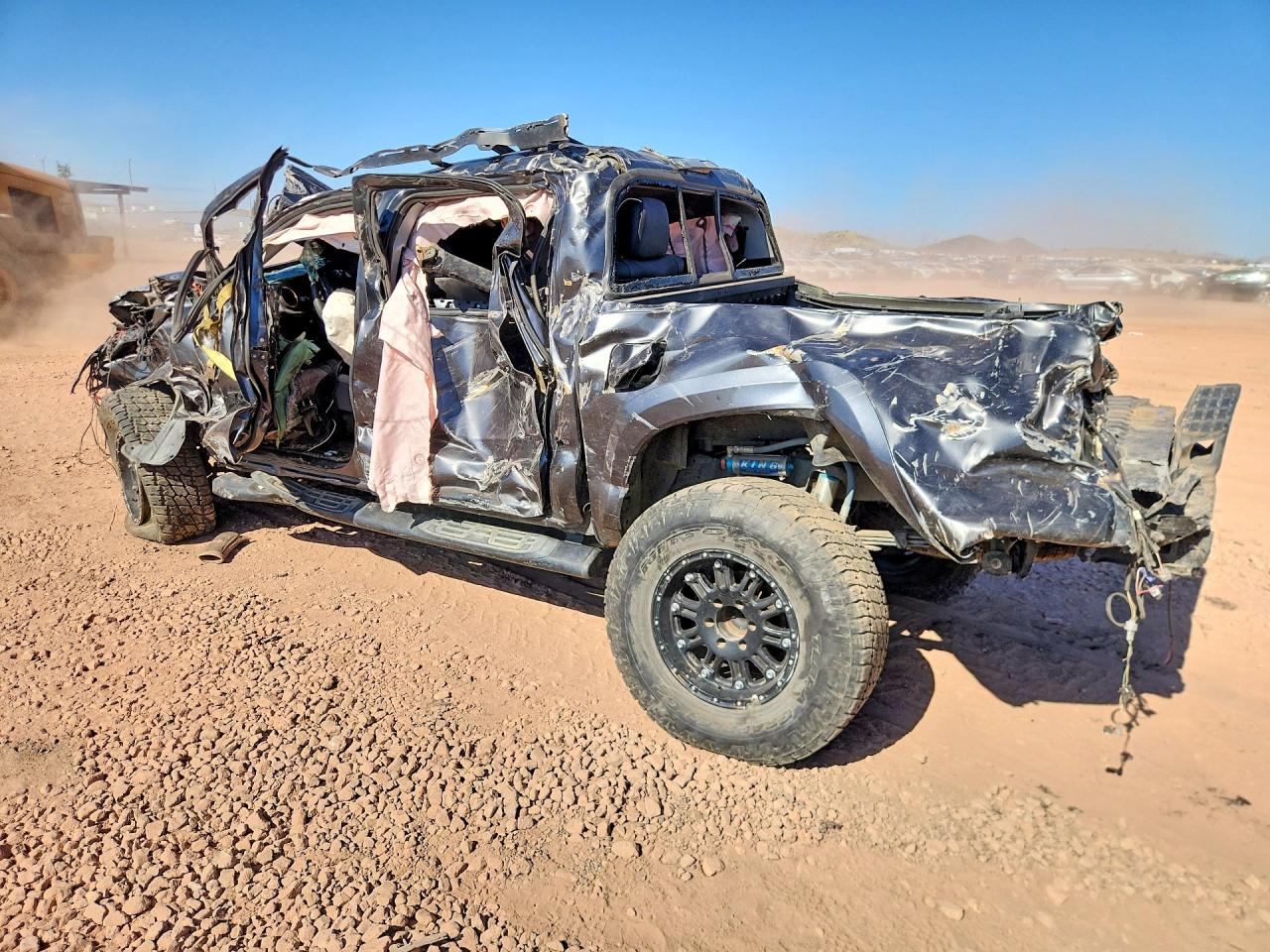 2017 TOYOTA TACOMA SR5 V6 — снимка 2