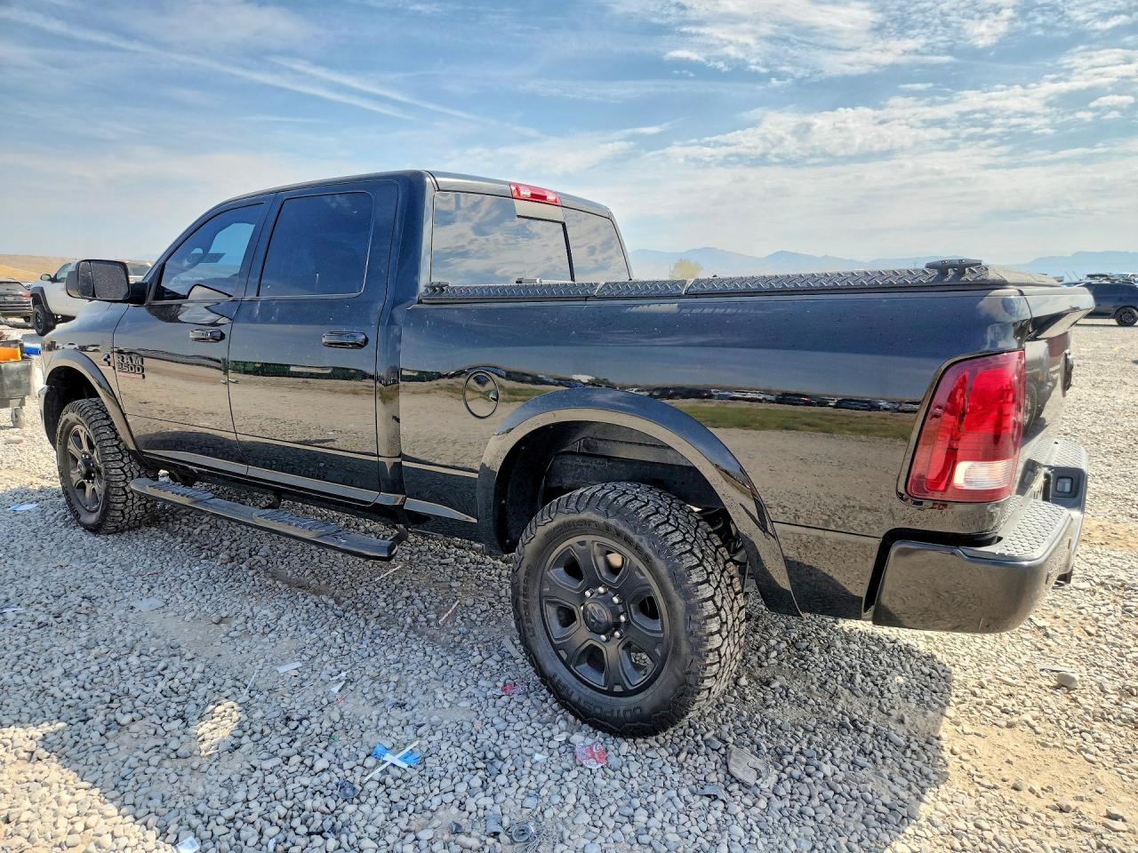 2016 RAM 2500 LARAMIE — снимка 2