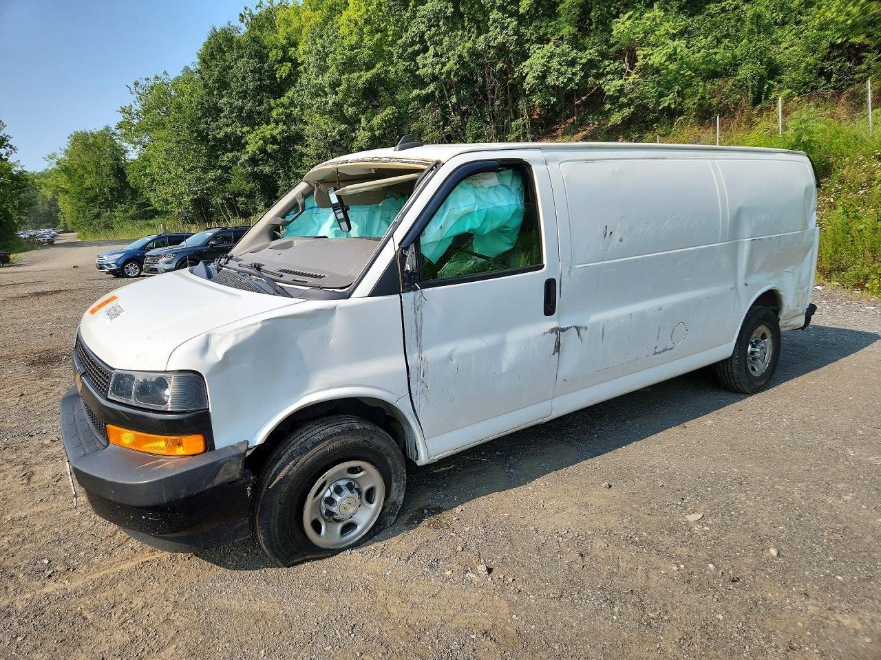 2022 CHEVROLET EXPRESS G2500