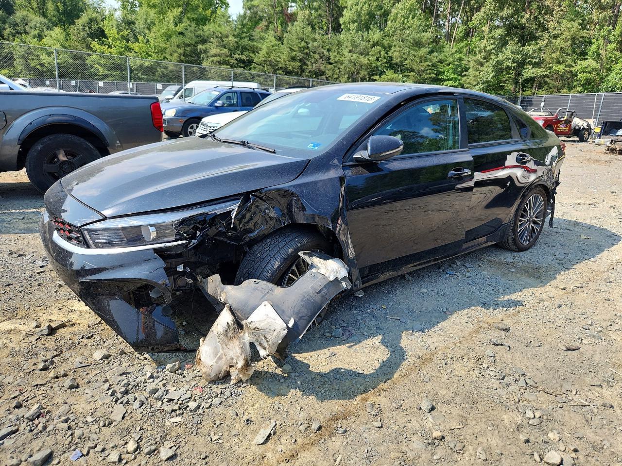 2023 KIA FORTE GT LINE