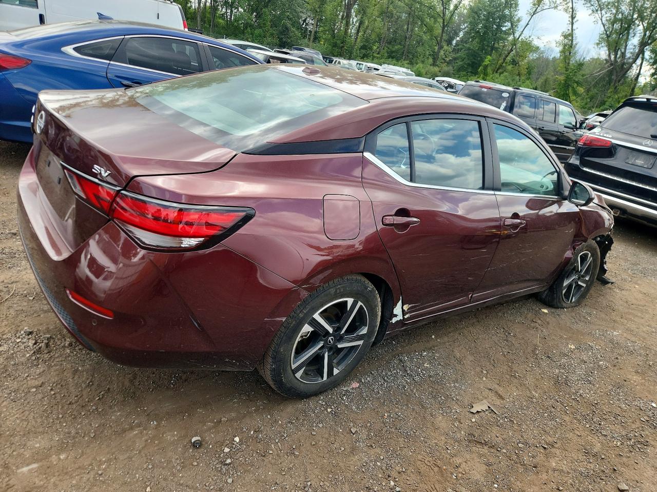 2024 NISSAN SENTRA SV — снимка 3