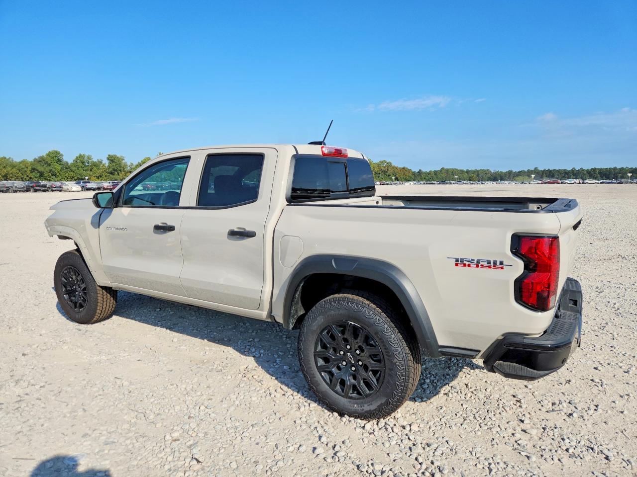2026 CHEVROLET COLORADO TRAIL BOSS — снимка 2