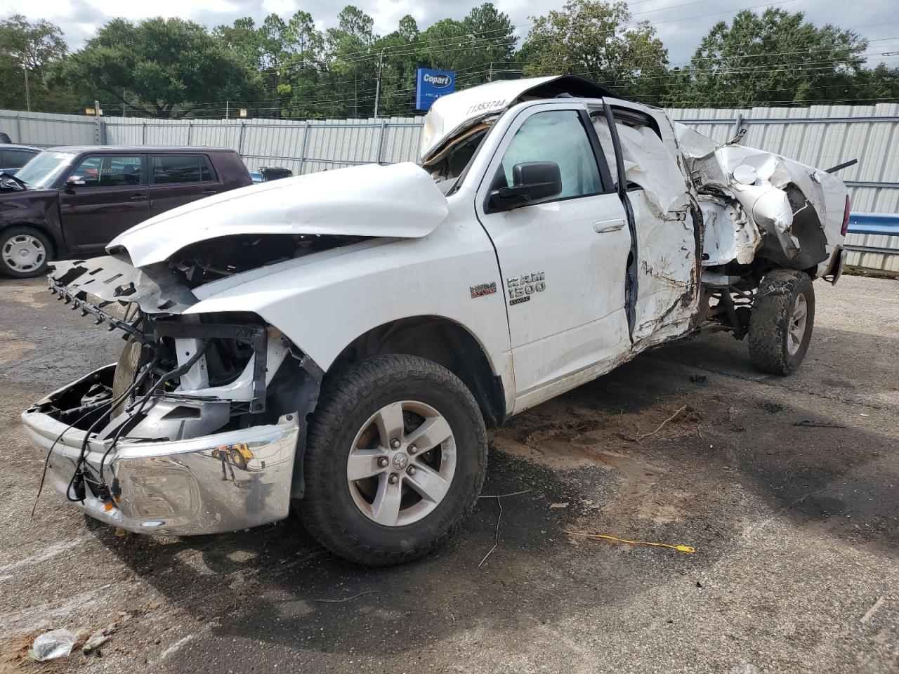 2019 RAM 1500 CLASSIC SLT