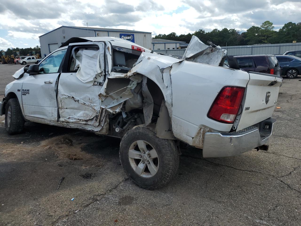 2019 RAM 1500 CLASSIC SLT — снимка 2