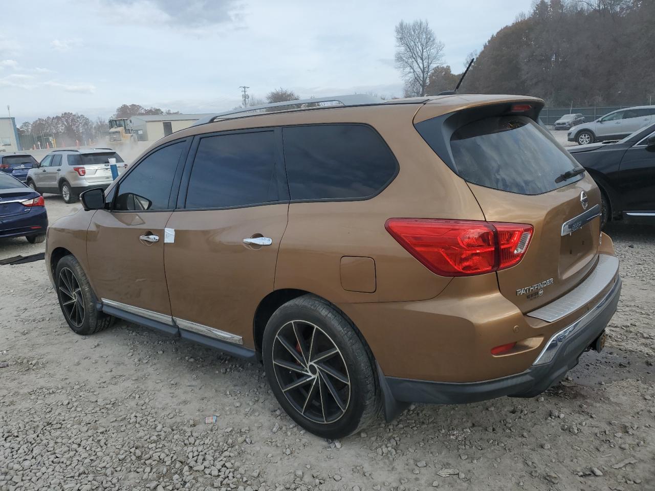 2017 NISSAN PATHFINDER S — снимка 2
