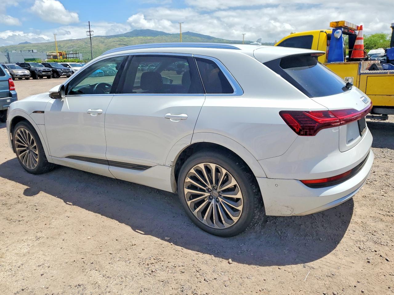 2019 AUDI E-TRON PRESTIGE — снимка 2