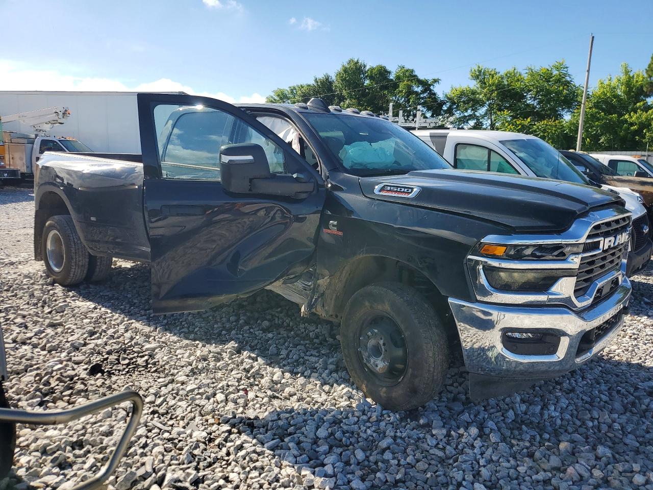 2026 RAM 3500 TRADESMAN — снимка 4