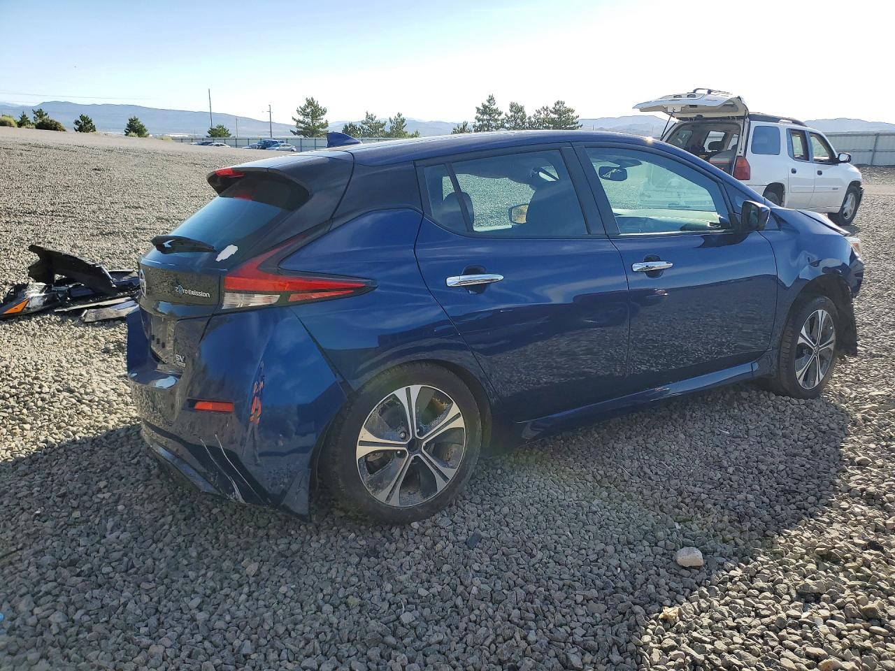 2020 NISSAN LEAF SV PLUS — снимка 3