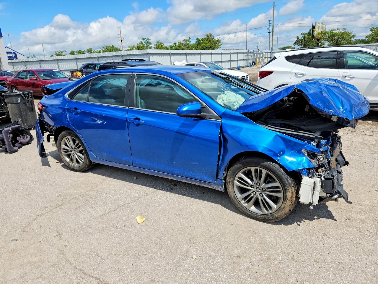 2017 TOYOTA CAMRY SE — снимка 4
