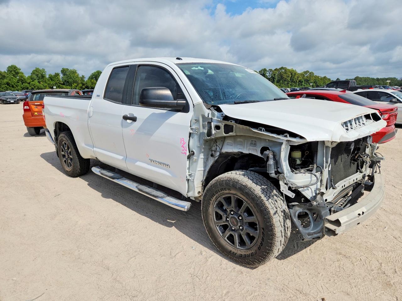 2017 TOYOTA TUNDRA SR5 — снимка 4