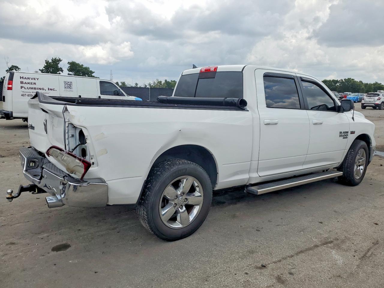 2019 RAM 1500 CLASSIC SLT — снимка 3