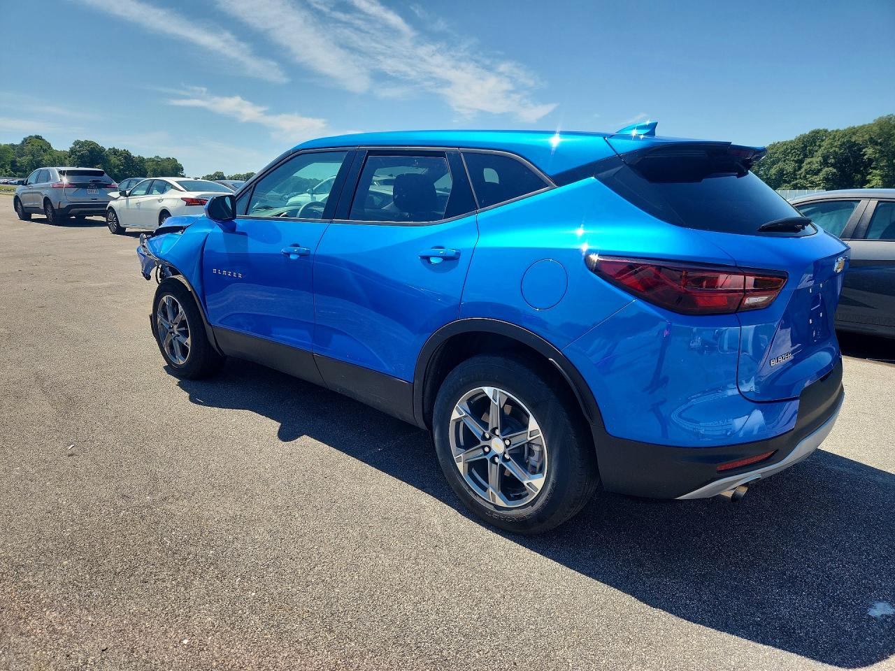 2025 CHEVROLET BLAZER 2LT — снимка 2