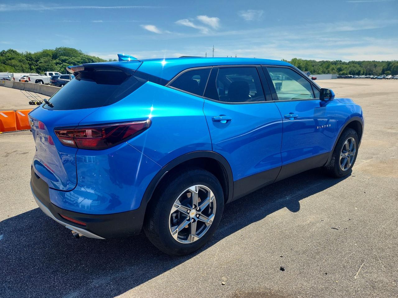 2025 CHEVROLET BLAZER 2LT — снимка 3