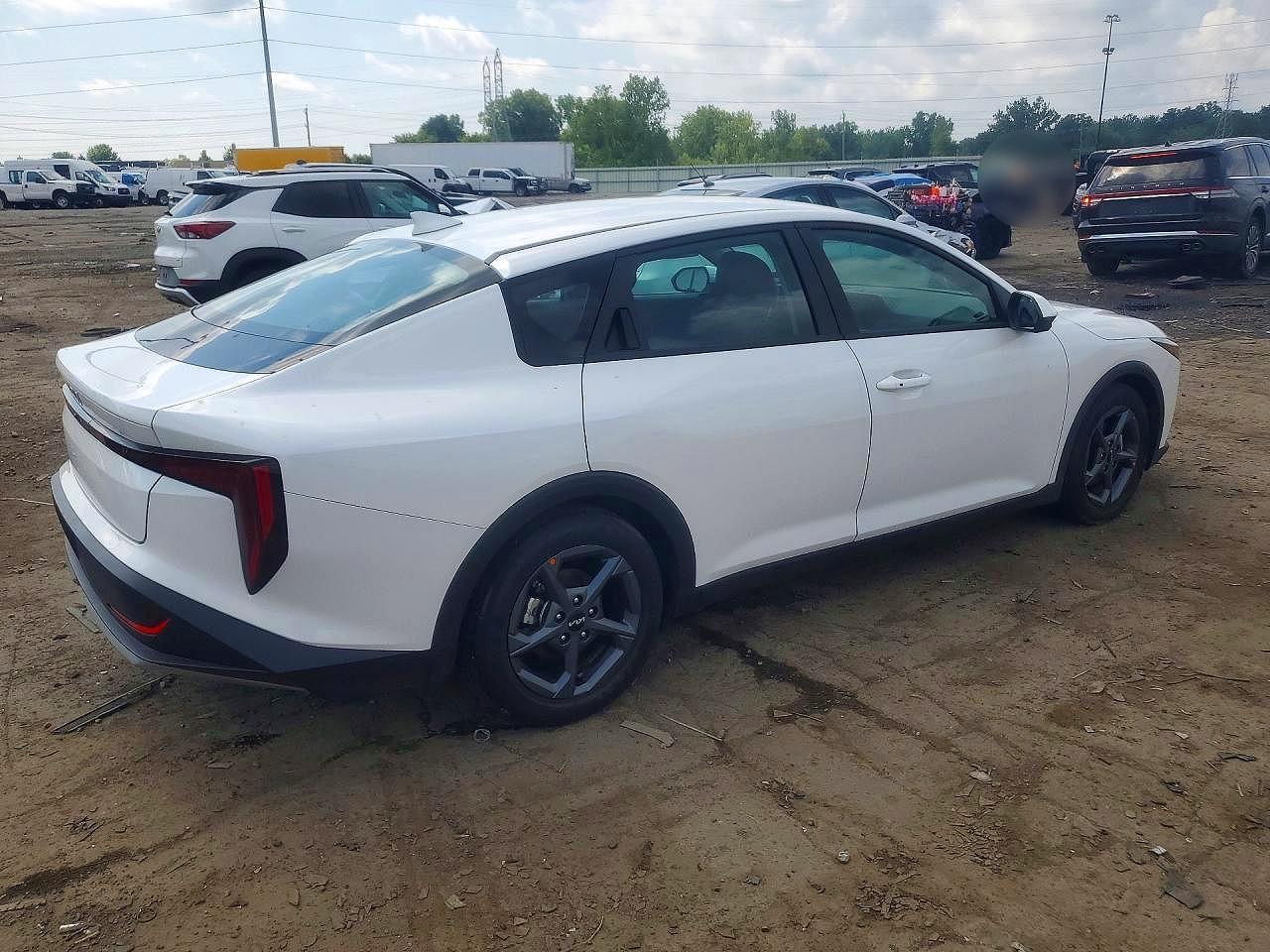 2026 KIA K4 LXS — снимка 3