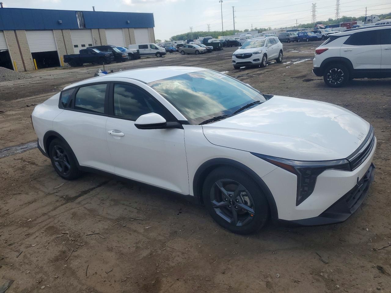 2026 KIA K4 LXS — снимка 4