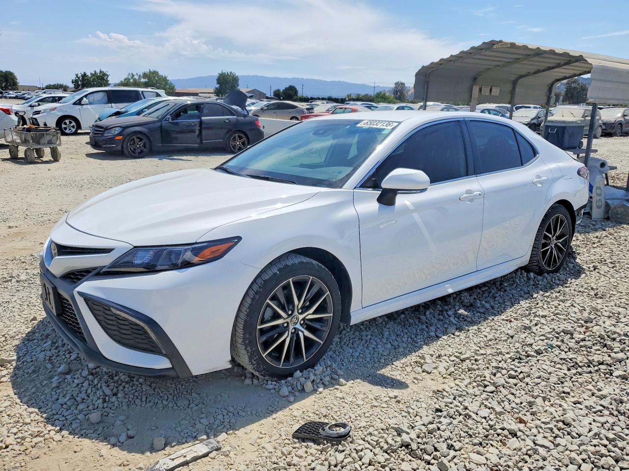 2022 TOYOTA CAMRY SE