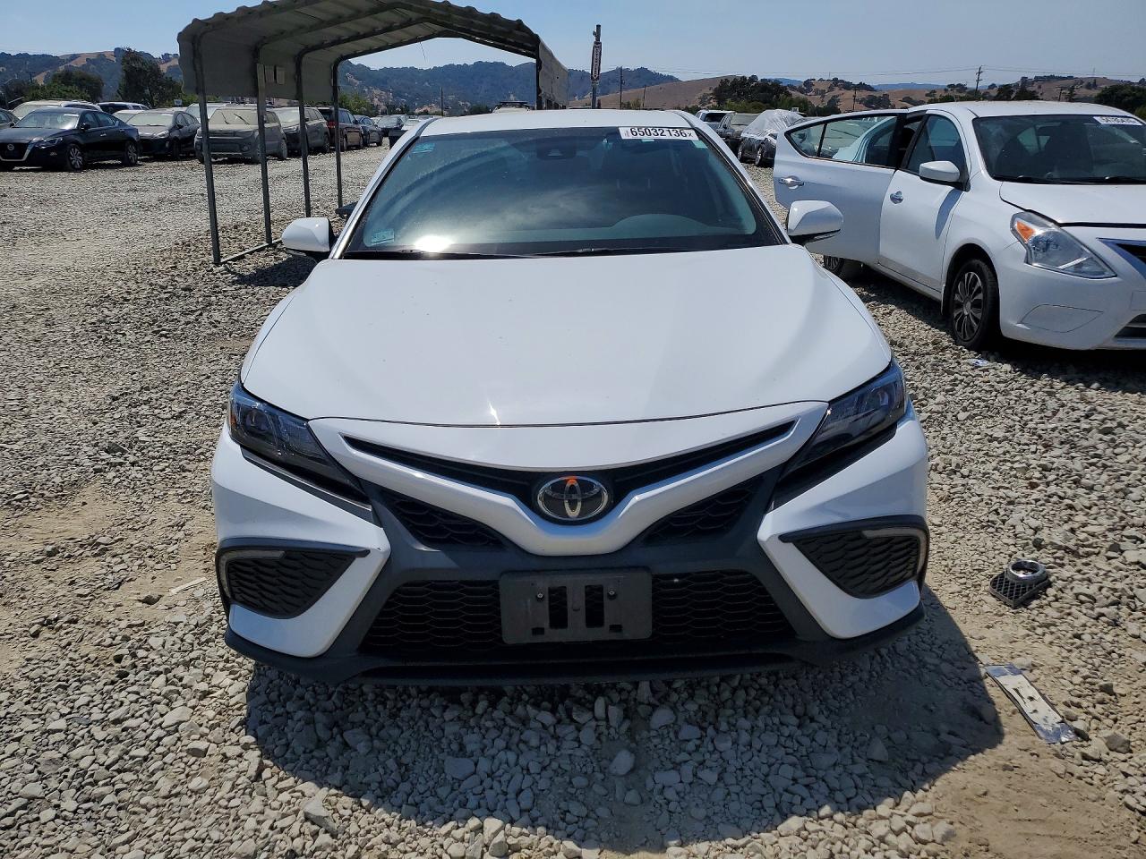 2022 TOYOTA CAMRY SE — снимка 5