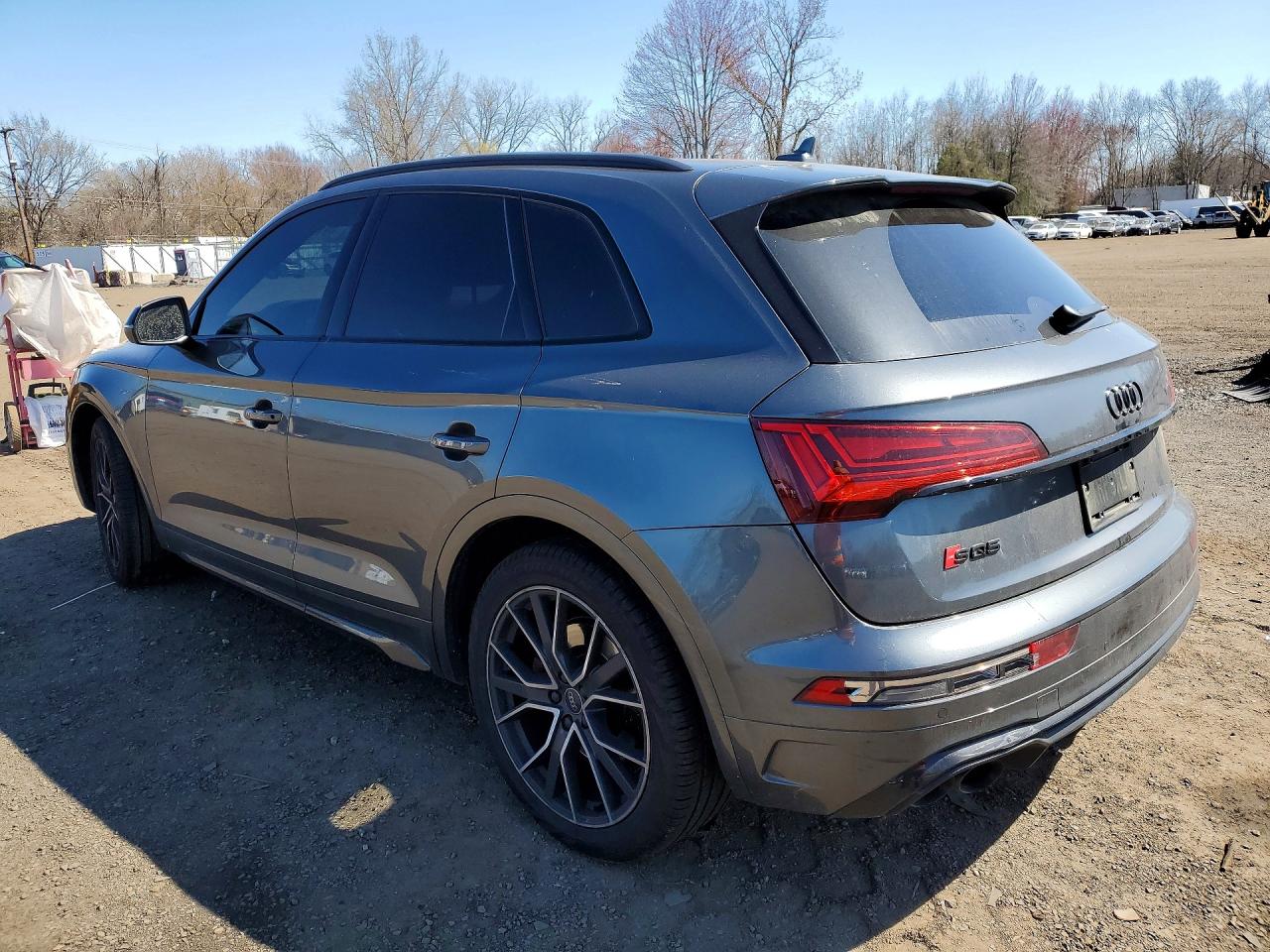 2025 AUDI SQ5 PREMIUM PLUS — photo 2