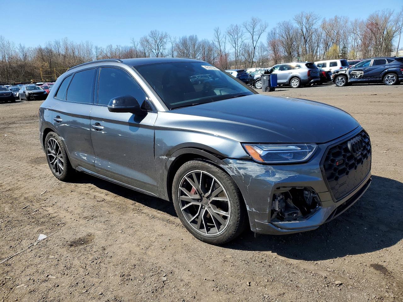 2025 AUDI SQ5 PREMIUM PLUS — photo 4