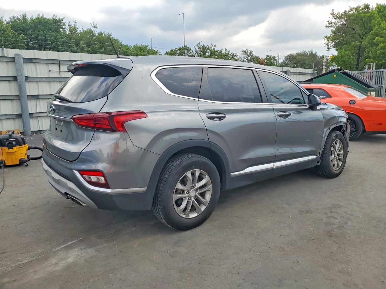 2019 HYUNDAI SANTA FE SE — снимка 3