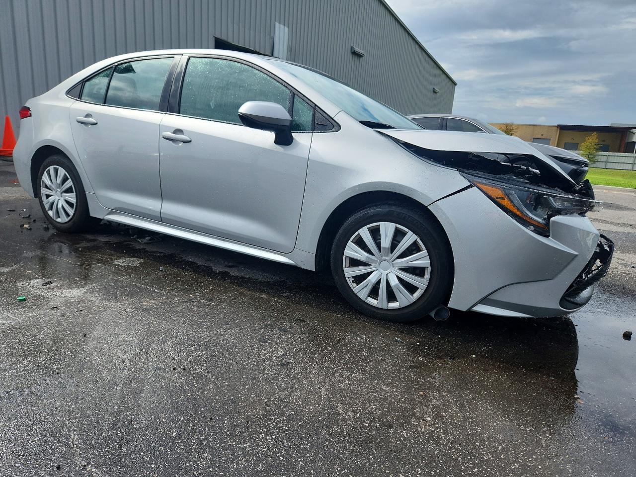 2025 TOYOTA COROLLA LE — снимка 4