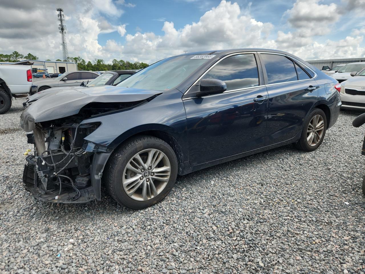 2017 TOYOTA CAMRY SE