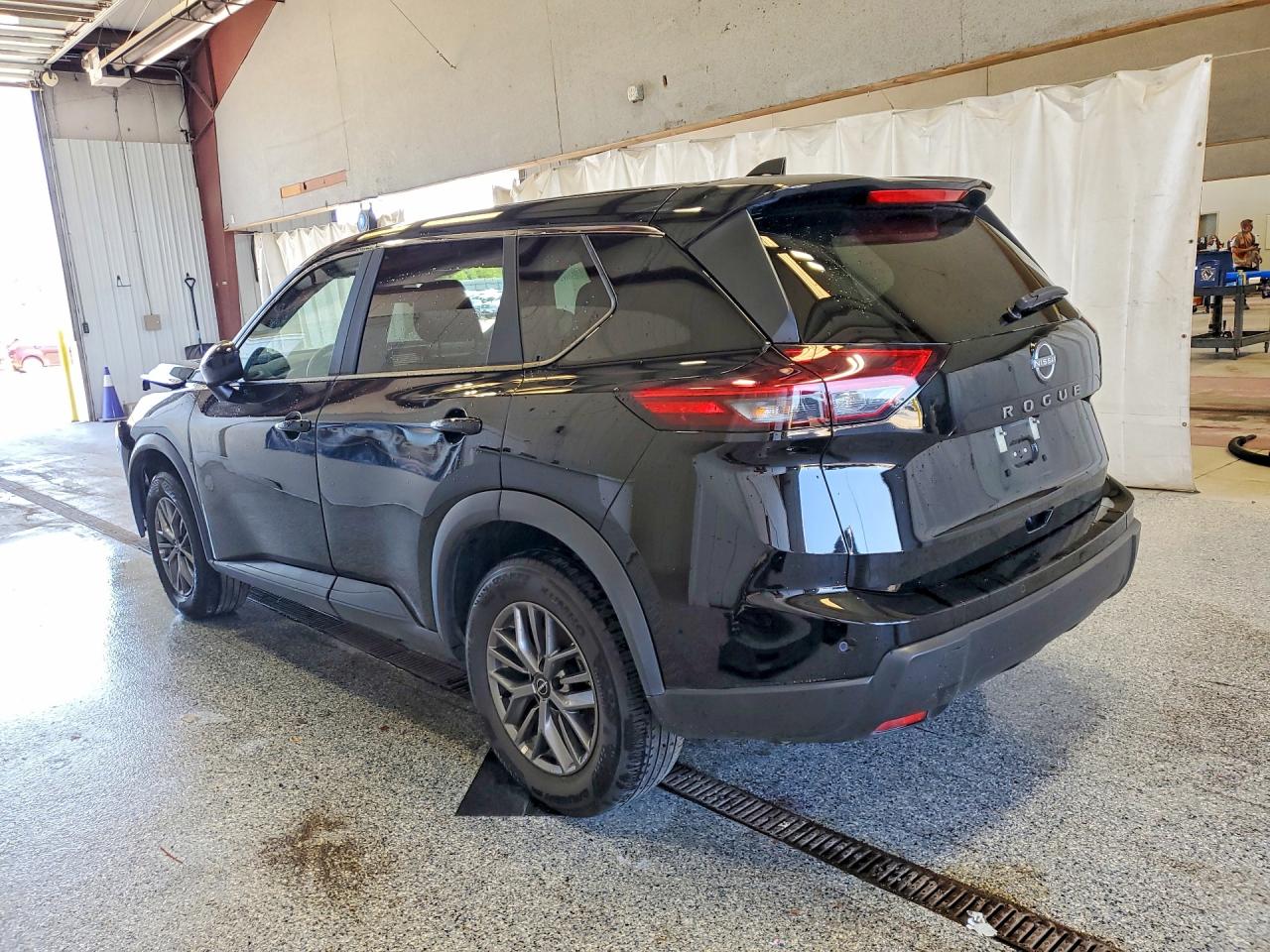 2026 NISSAN ROGUE SV — снимка 2
