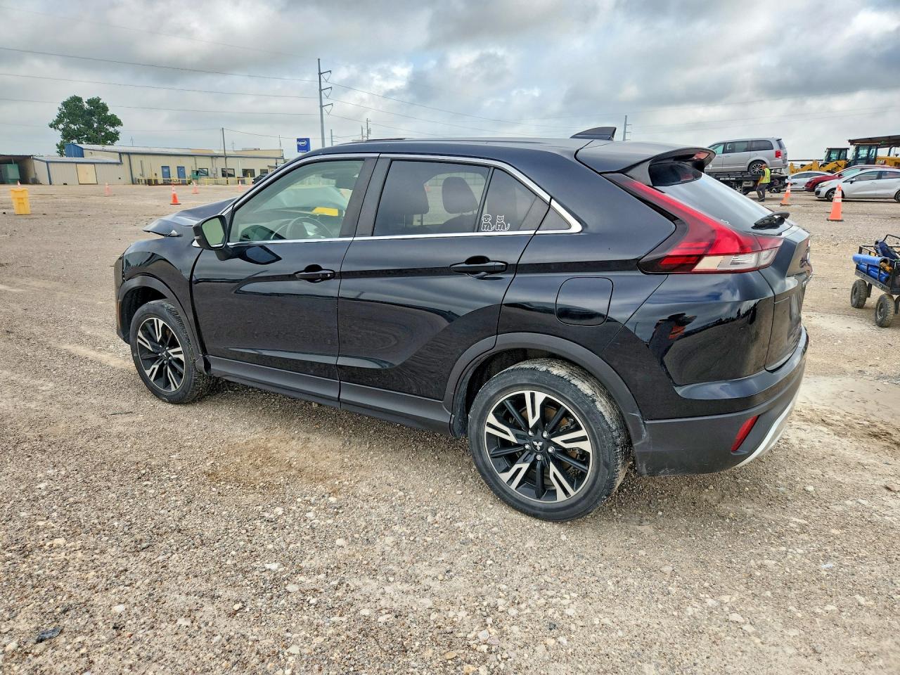 2023 MITSUBISHI ECLIPSE — снимка 2