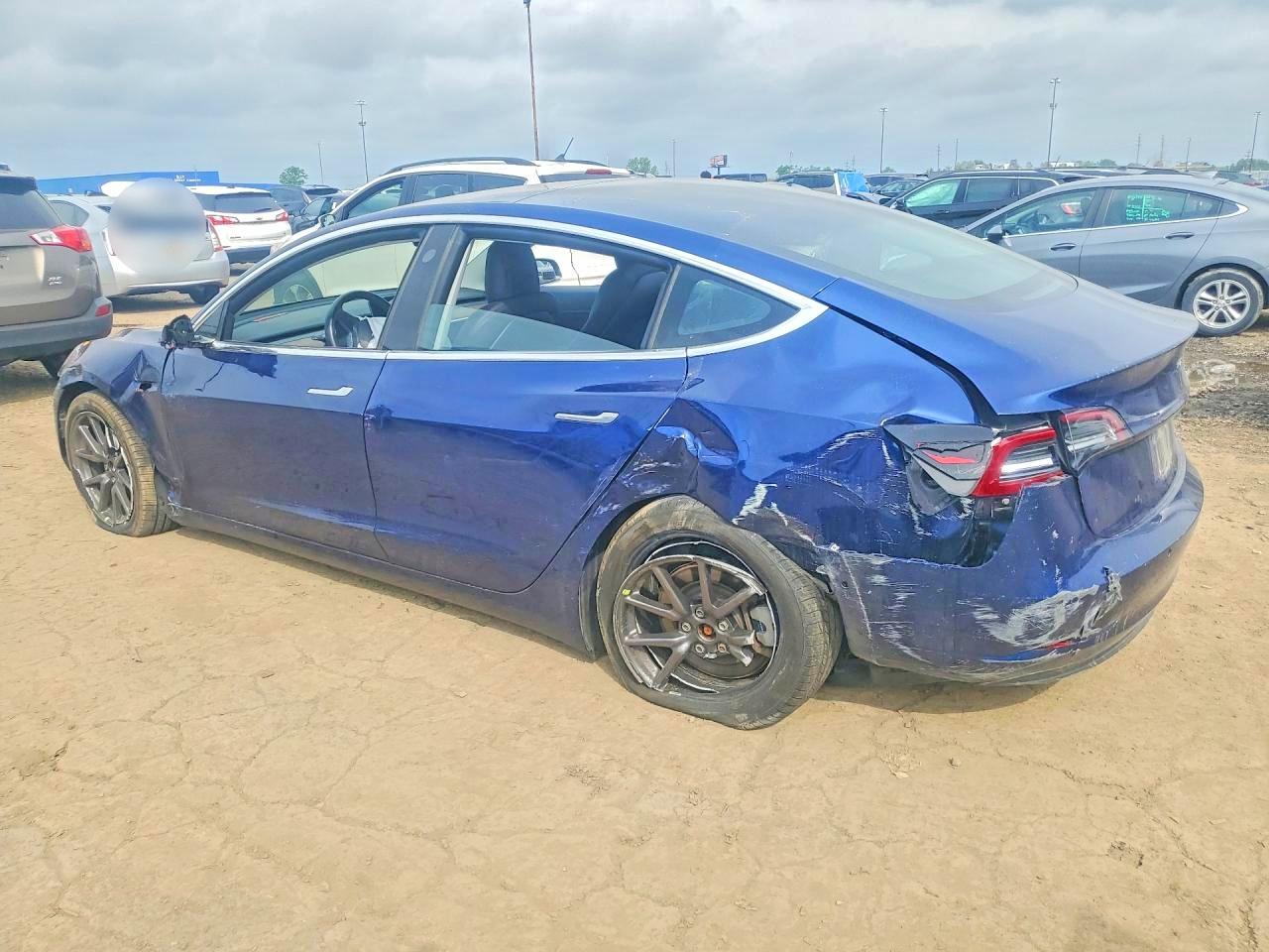 2018 TESLA MODEL 3 — снимка 2