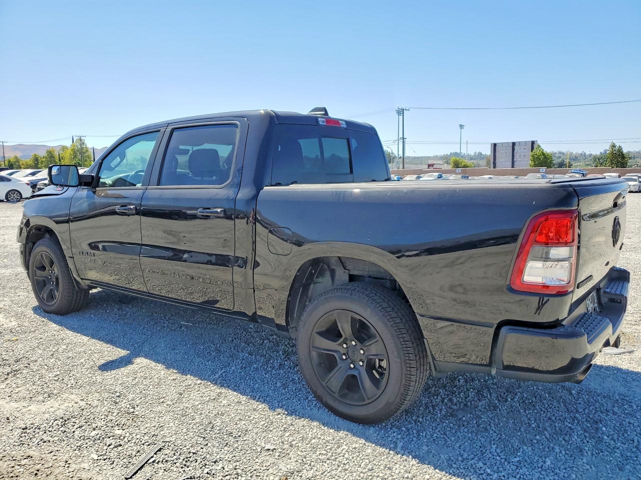 2023 RAM 1500 BIG HORN — снимка 2