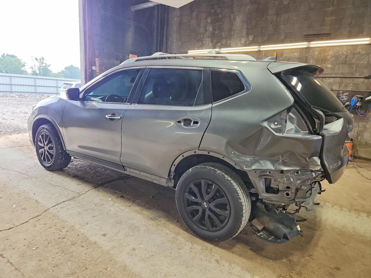 2019 NISSAN ROGUE SV — снимка 2